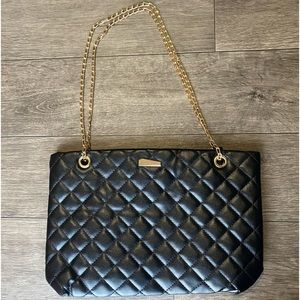Black Quilted Women’s Shoulder Bag With Chain Strap